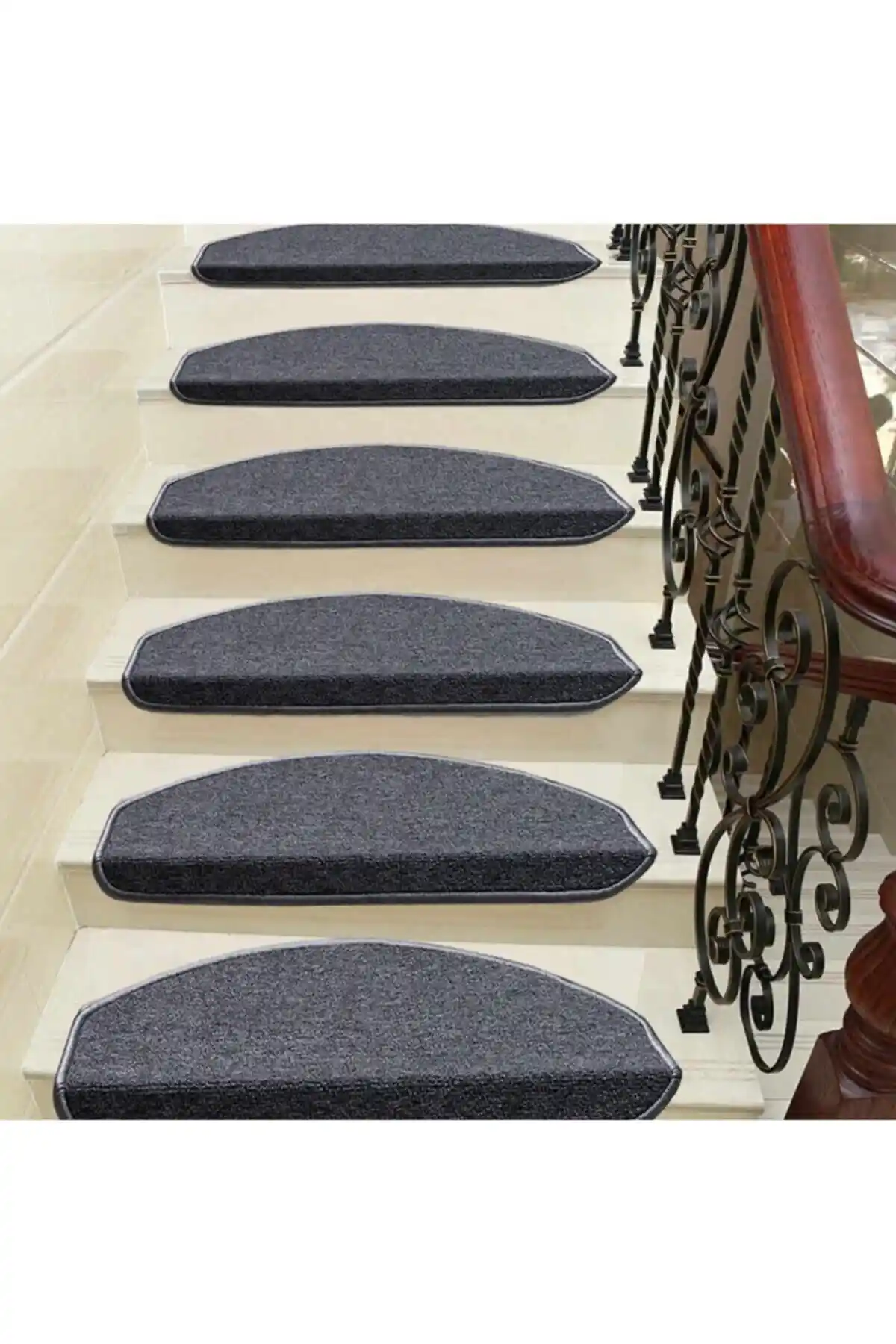 Stepmat Füme Bukle Kendinden Yapışkanlı Merdiven Basamak Paspası Güvenlik ve Estetik İçin