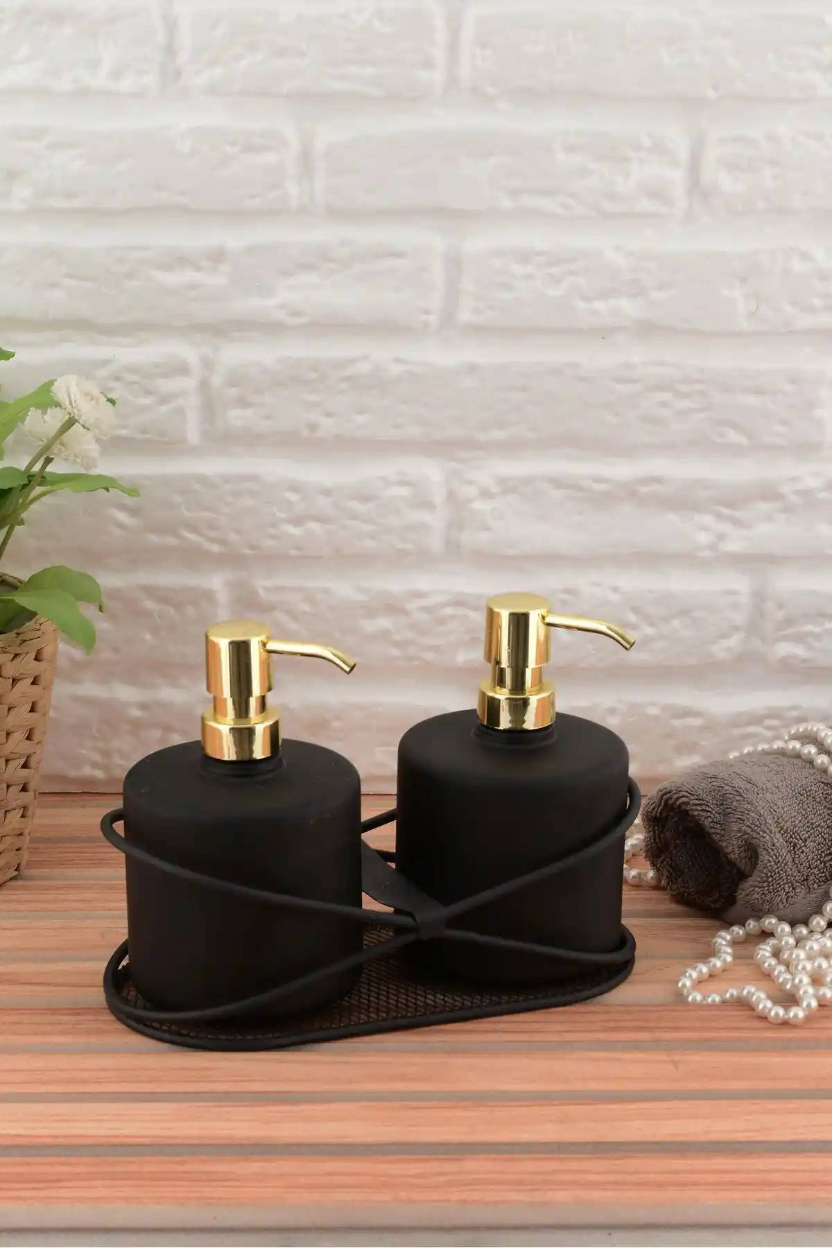 Suny Metal Standlı 2'li Sabunluk Modern ve Dayanıklı Banyo Aksesuarı Tanıtımı