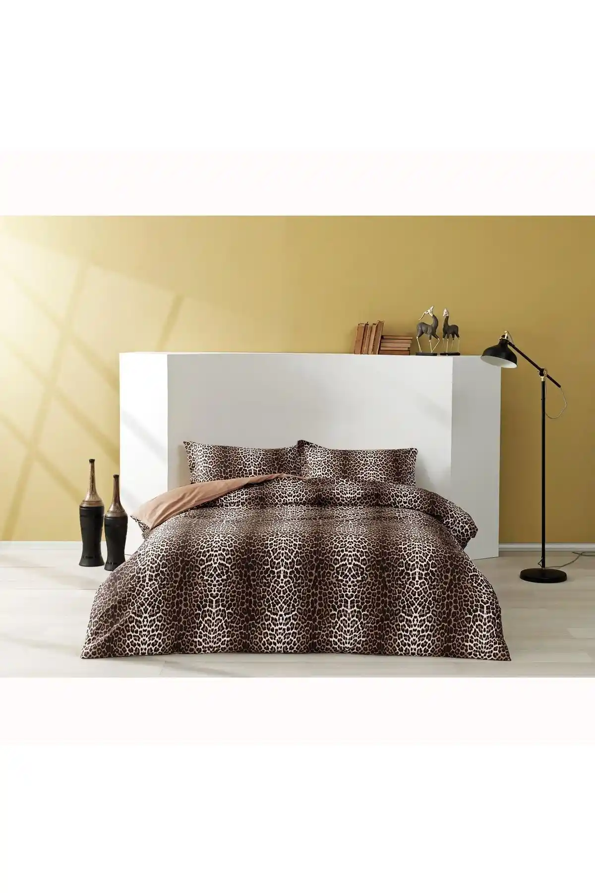 Taç Çift Kişilik Pamuk Saten Nevresim Takımı Leopar Desen Kahverengi
