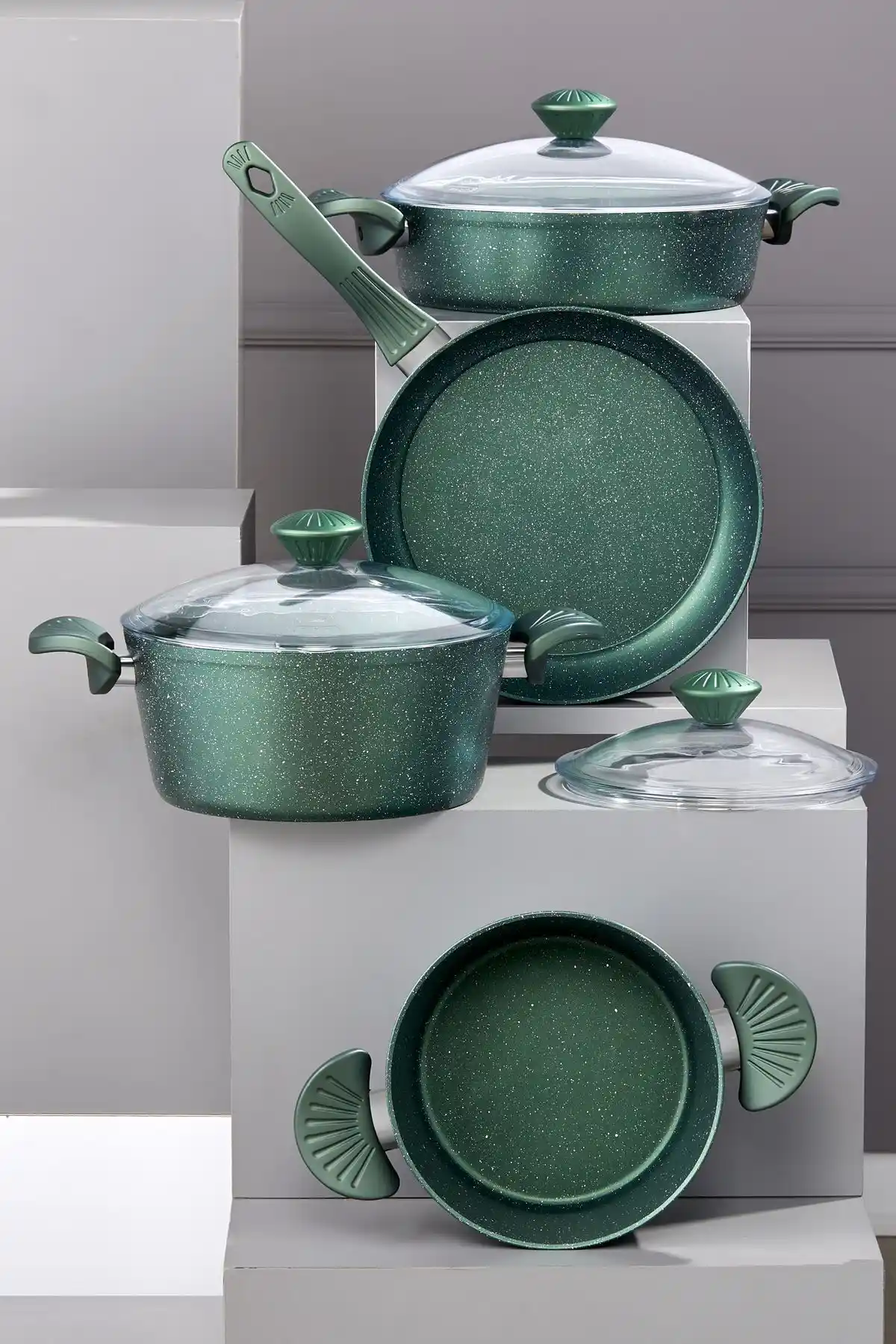 Taç MaxxCook ve Trendlon Granit 7 Parça Tencere Setleri Karşılaştırması