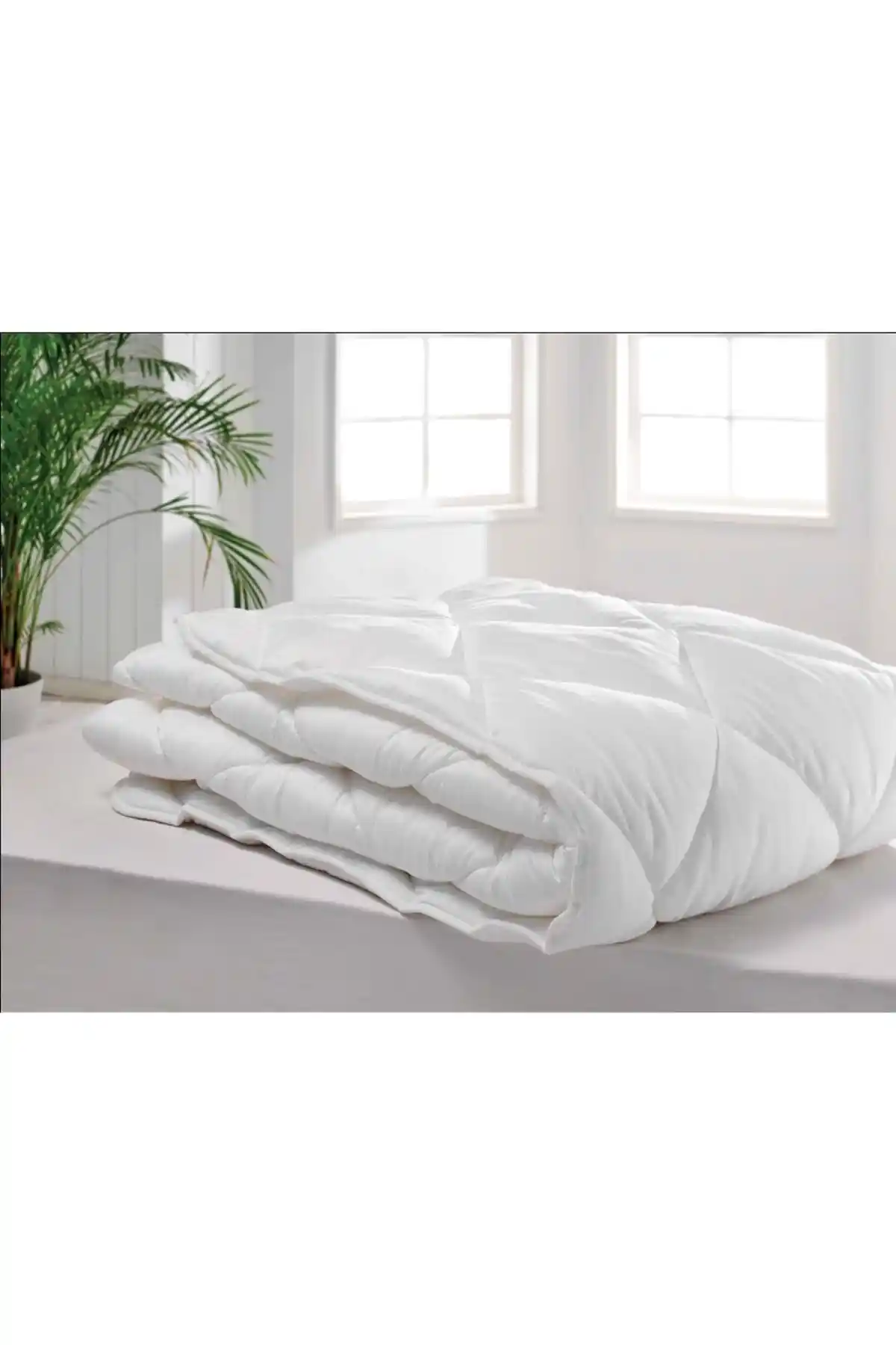 Taç Microfiber Çift Kişilik Yorgan: Konfor ve Hijyen Sunan Yatak Ürünü