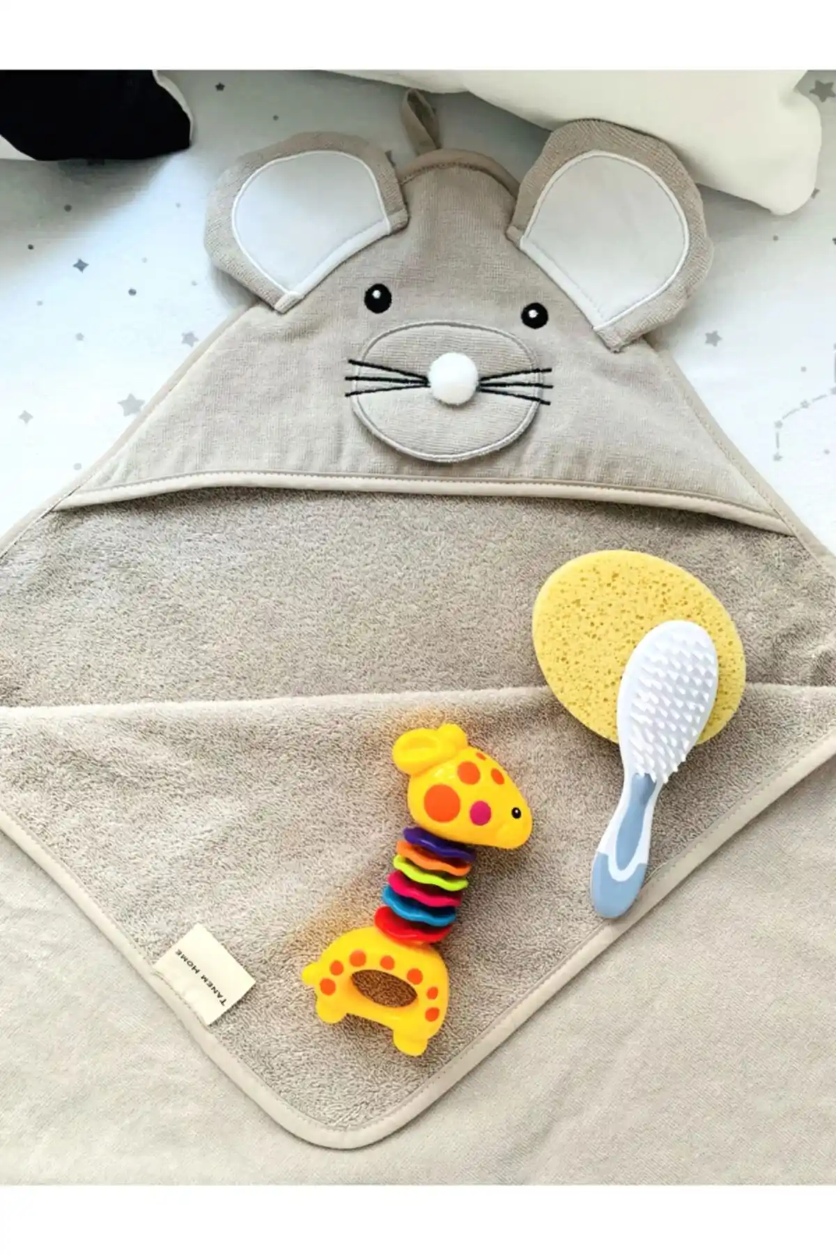 Tanem Home %100 Pamuk Fare Nakışlı Bebek Havlu Kundak 75x75cm Güvenli ve Şık