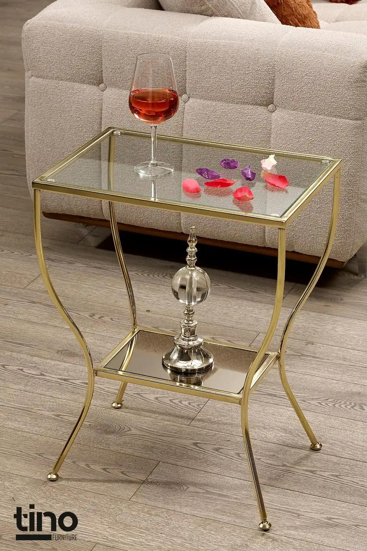 Tino Furniture Floransa Gold Kaplama Yan Sehpa Modern Şıklık ve Fonksiyonellik Sunar