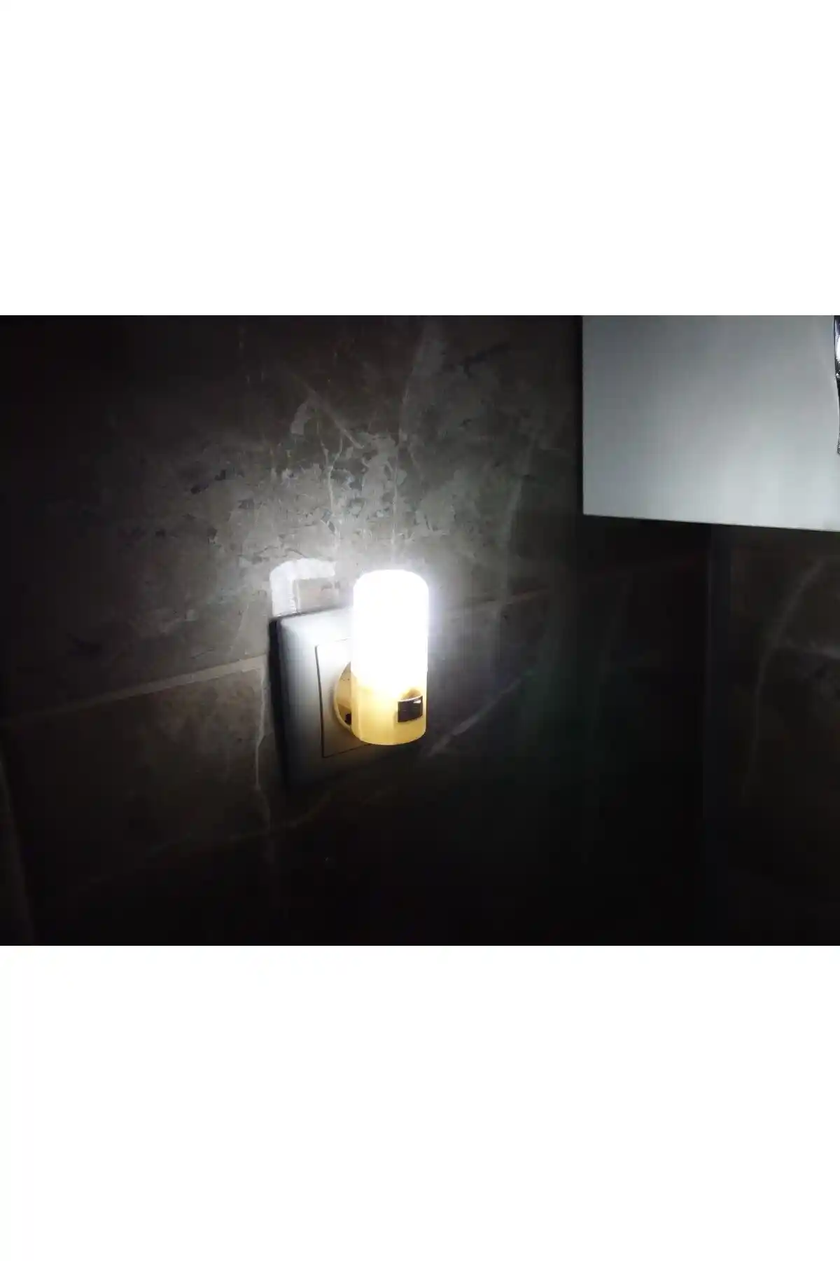 TLG 2 Adet Store Ledli Prize Takılan Anahtarlı Gece Lambası Modern ve Enerji Verimli Aydınlatma Çözümü