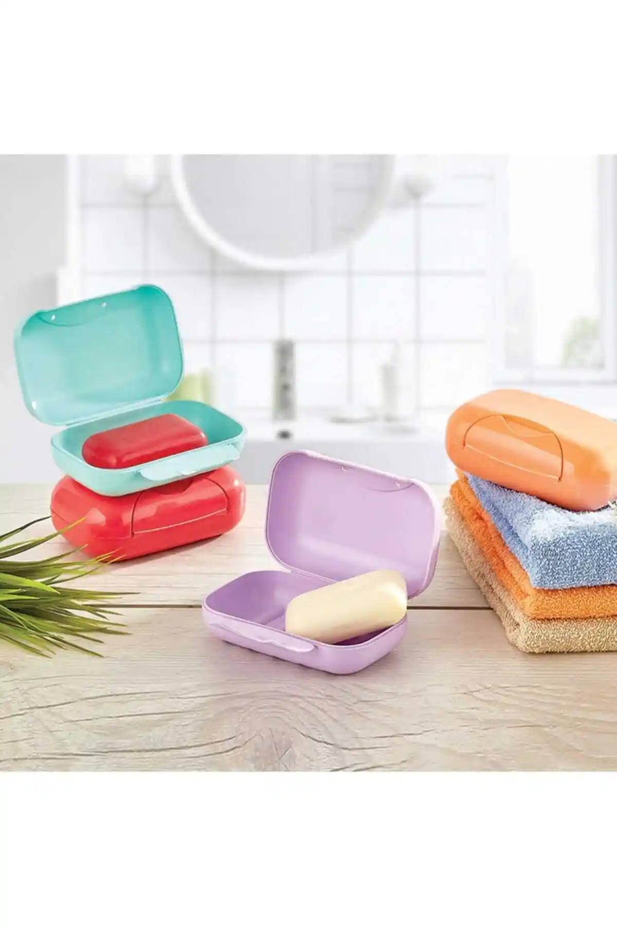 URVE M Ur-3144 ve Zambak Plastik Sabun Kutusu Karşılaştırması