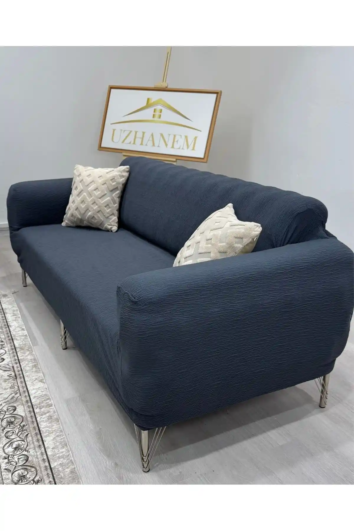 Uzhanem Jakarli 3 Kişilik Koltuk Örtüsü Estetik ve Fonksiyonel Tasarım Özellikleri