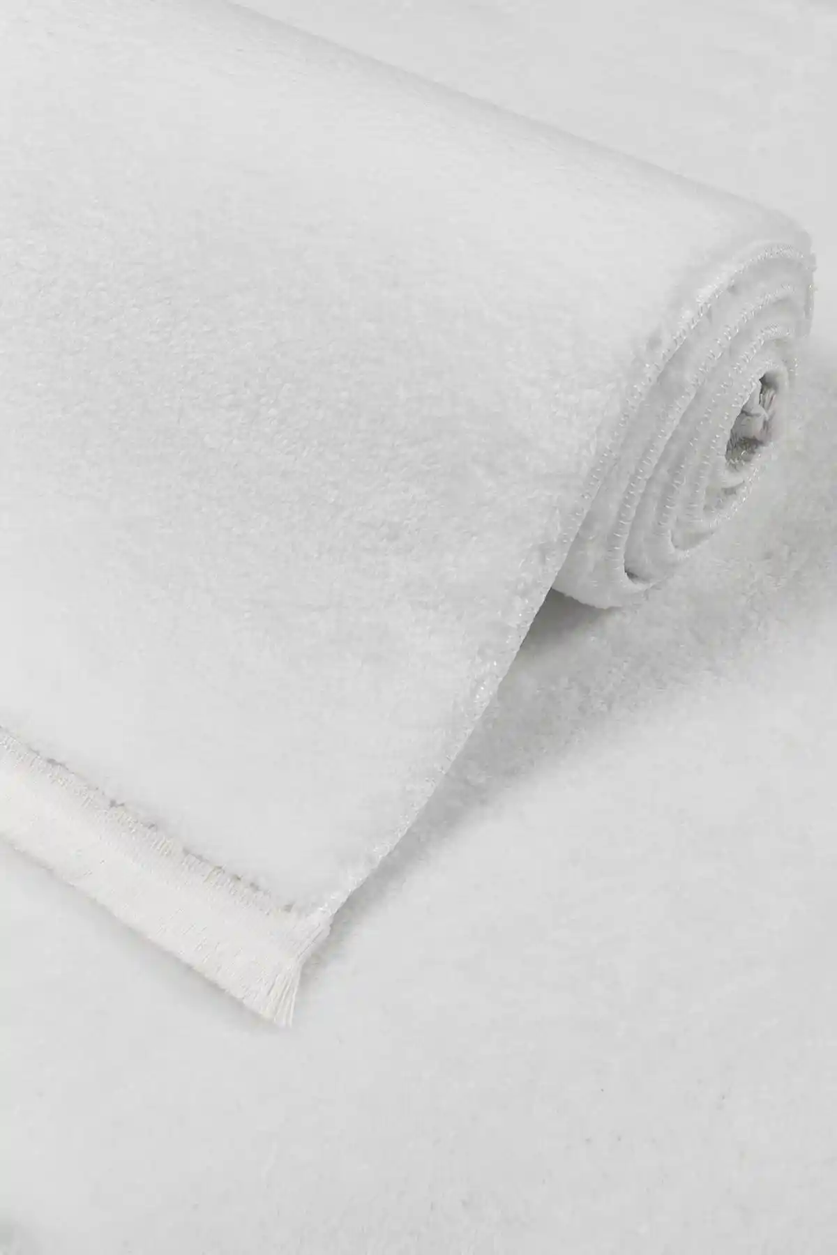 Valery Home Vl Comfort Peluş Halı Beyaz Düz Saçaklı Oturma Odası Dekorasyonu İçin Modern Tasarım