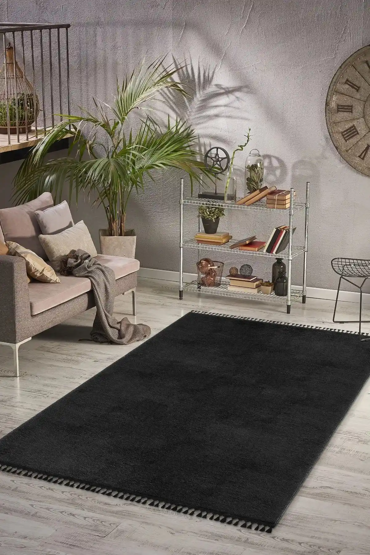 Valery Home VL Comfort Puffy Ponpon Siyah Yolluk: Yıkanabilir ve Şık Tasarım