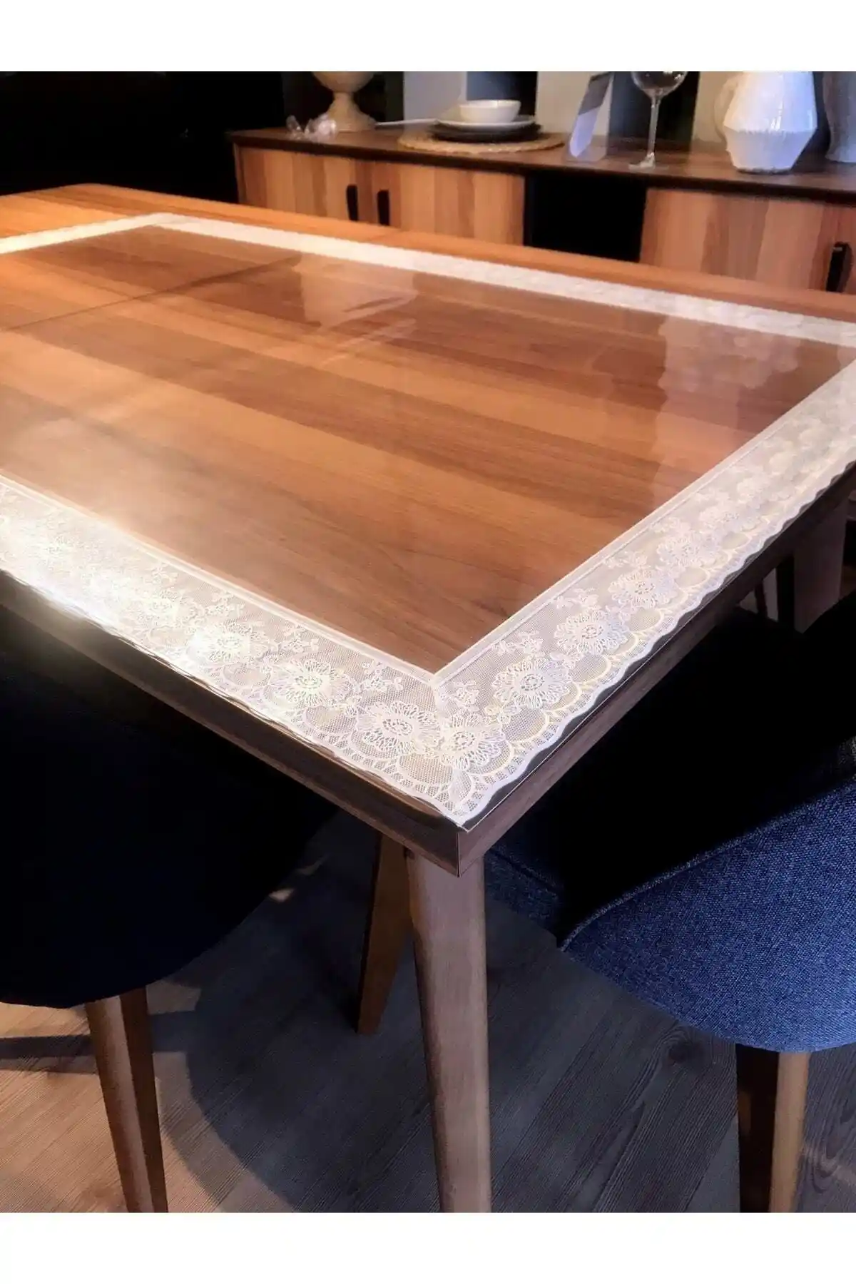 Vexillum 1.2mm Şeffaf PVC Masa Örtüsü: Modern ve Dayanıklı Koruma Çözümü