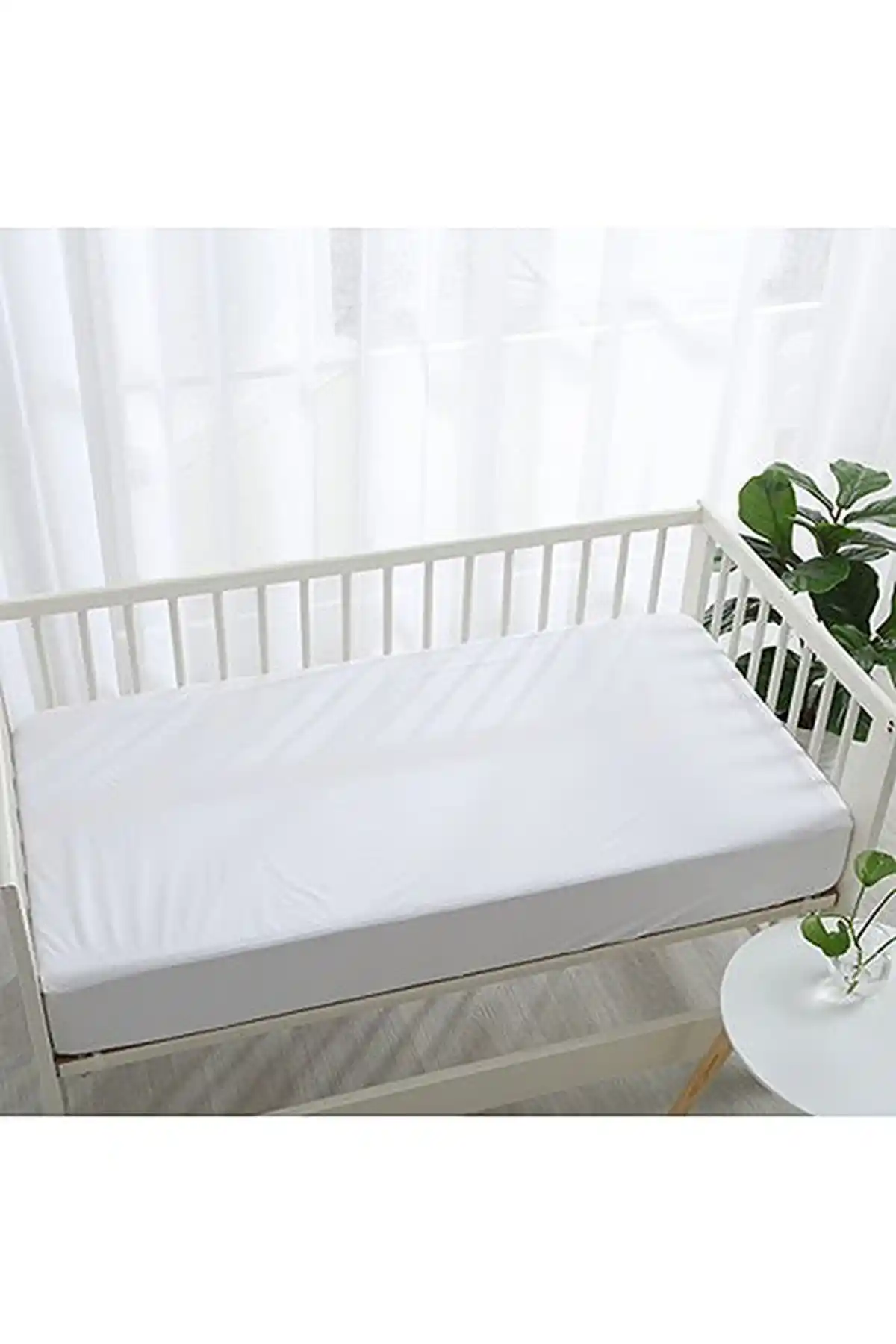 Vita Konsept Sıvı Geçirmez Bebek Alezi: Yatak Koruma ve Konfor Sağlayan Pratik Çözüm