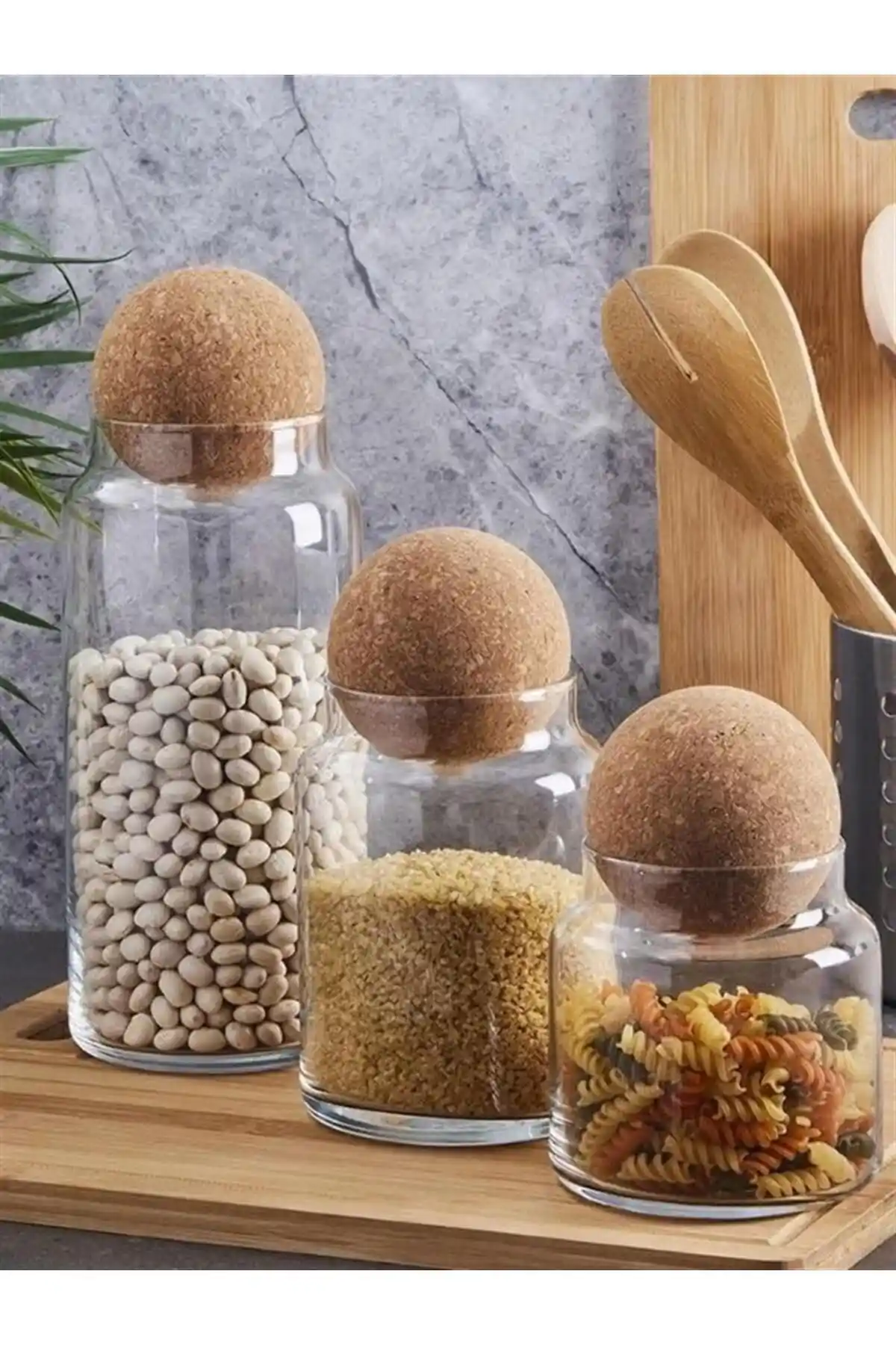 Viyalente 3'lü Cam Kavanoz ve Baharatlık Seti: Estetik ve Fonksiyonellik Bir Arada