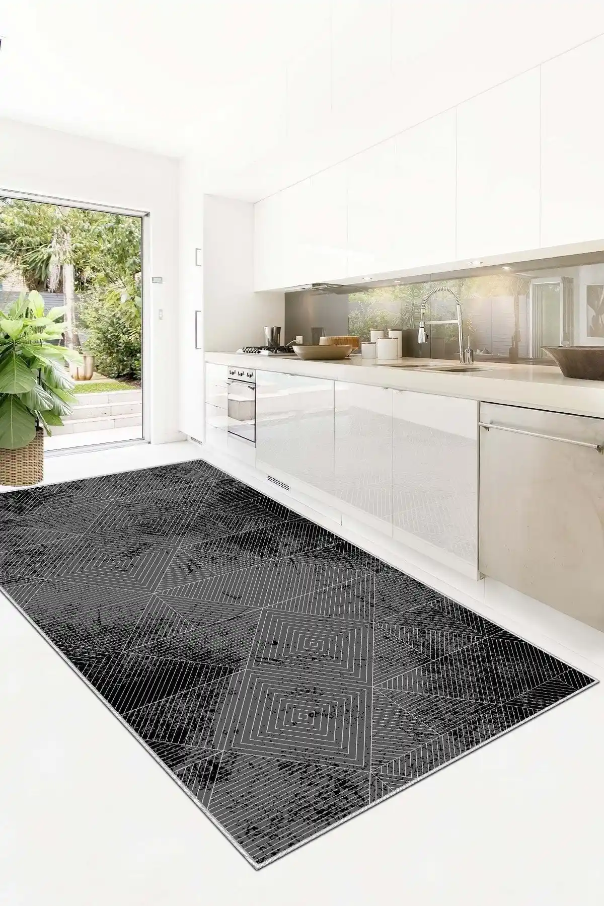 West Home Siyah-Gri ve Gri Halı Karşılaştırması Modern Tasarım ve Fonksiyonellik