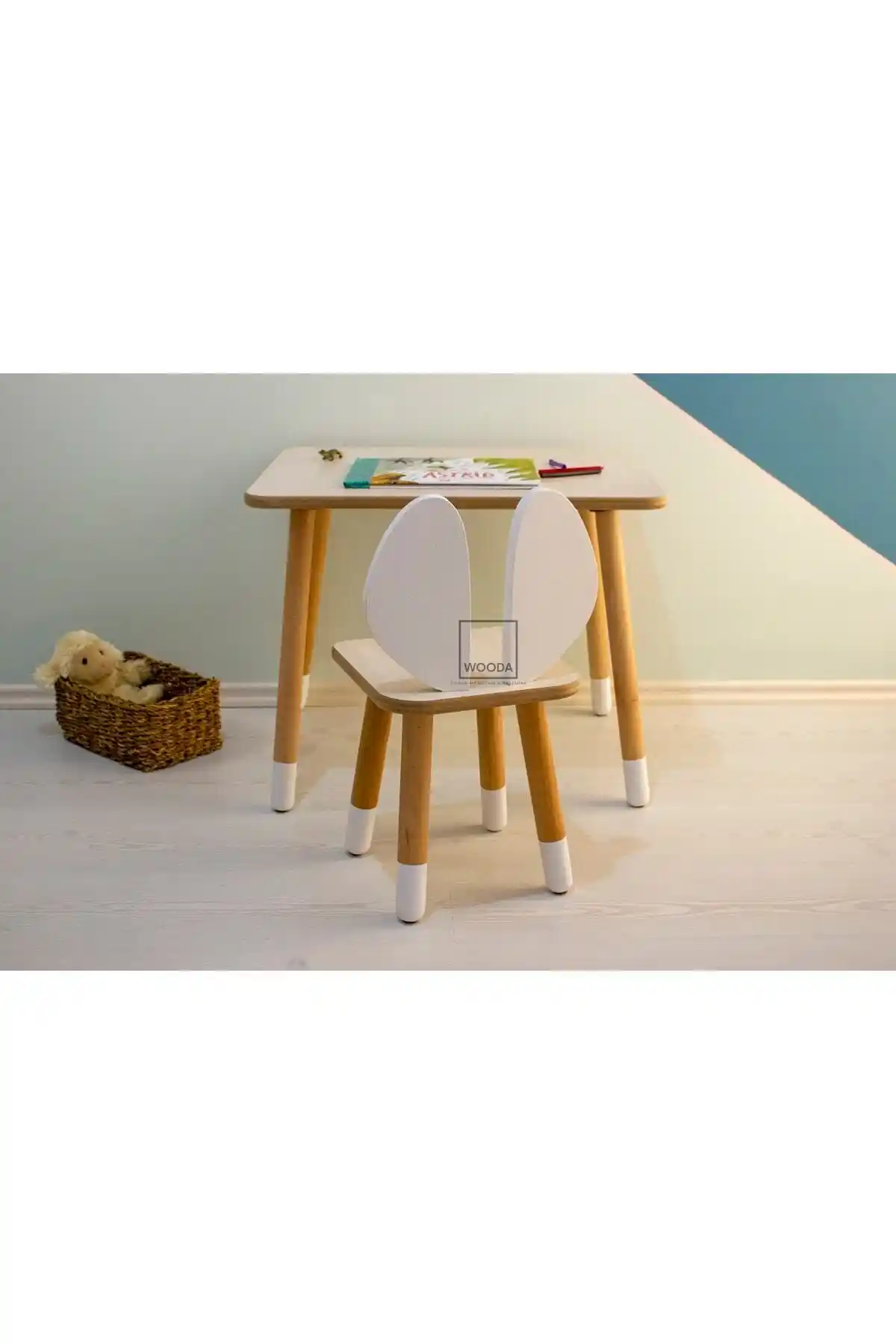 WOODA Montessori Çocuk Aktivite Takımı: Ergonomik ve Güvenli Masa Sandalye Seti