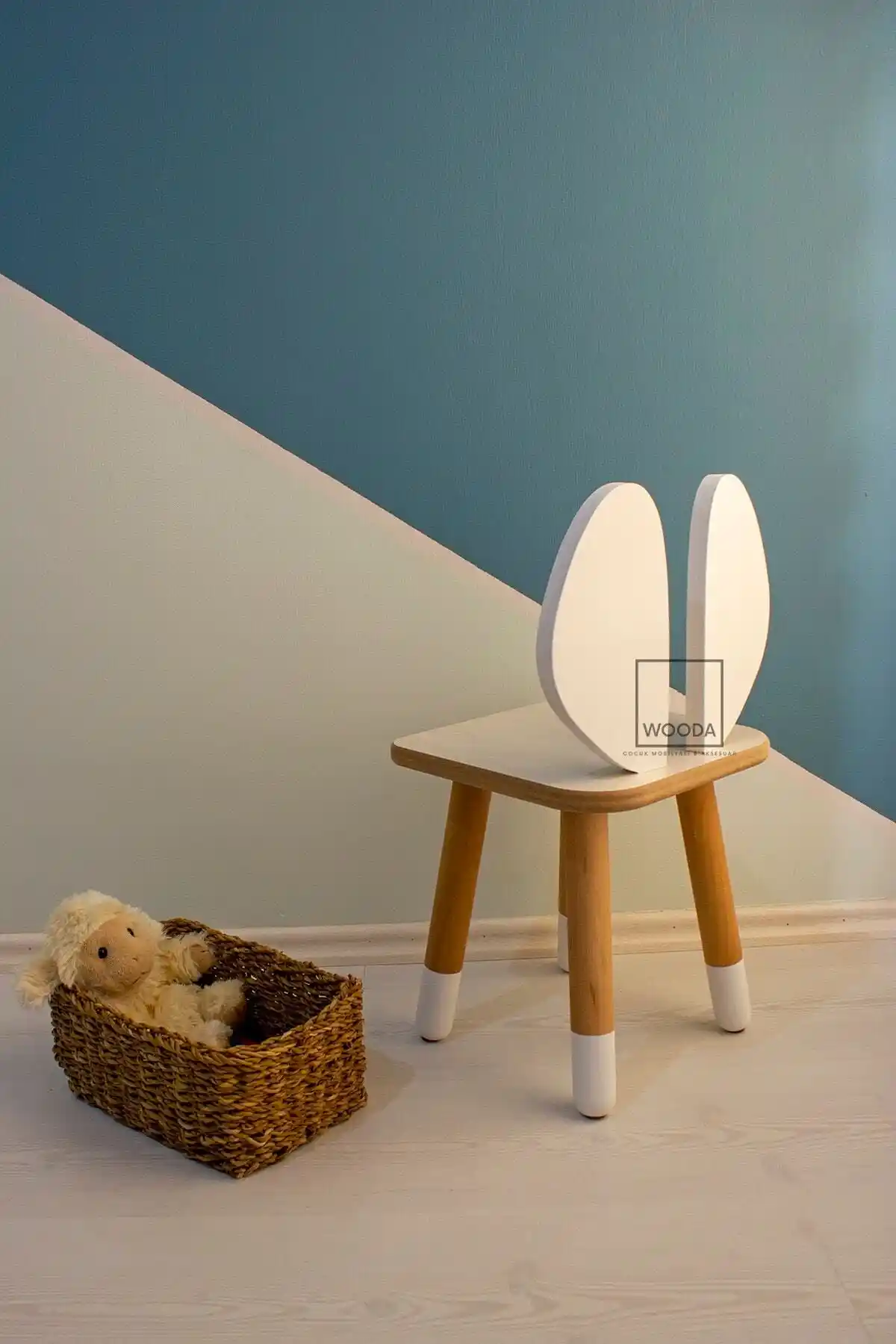 Wooda Montessori Çocuk Aktivite Yaz Sil Yüzeyli Fare Kulak Sandalye Güvenli ve Estetik Tasarım