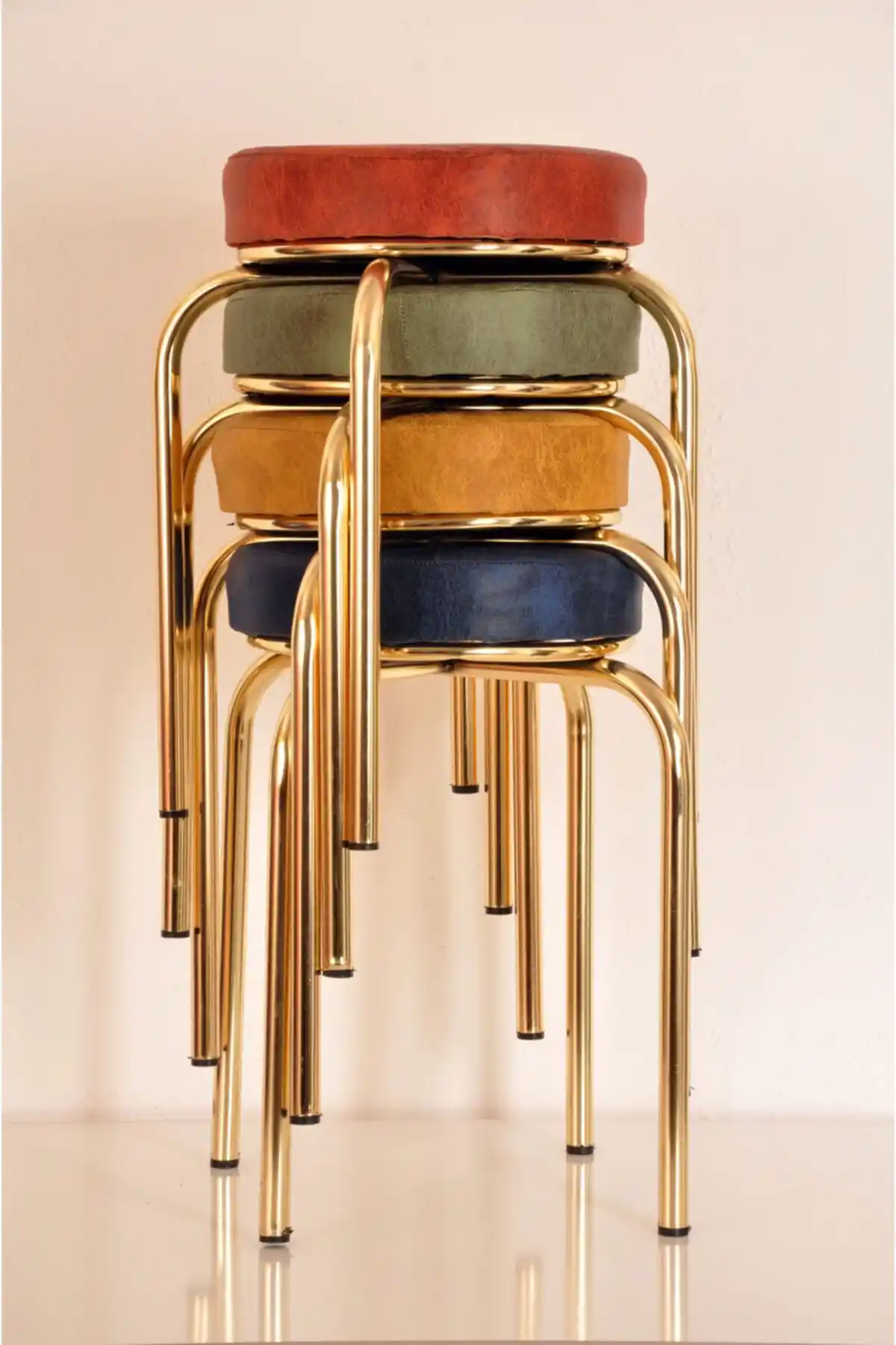 Yılmaz Masacılık Renkli Luma Ahtapot Tabure Seti Modern ve Dayanıklı Oturma Çözümü