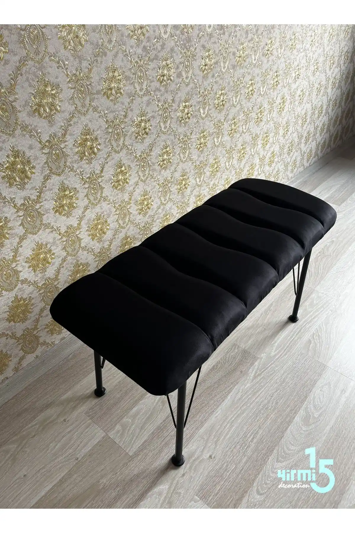 Yirmi15 Metal Ayaklı Eco Black Bench Babyface Puf & Bench: Modern ve Fonksiyonel Tasarım