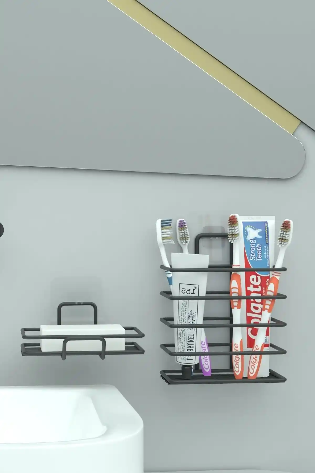 Zabata'nın Yapışkanlı Metal Banyo Seti: Estetik ve Dayanıklı Tasarım Çözümü