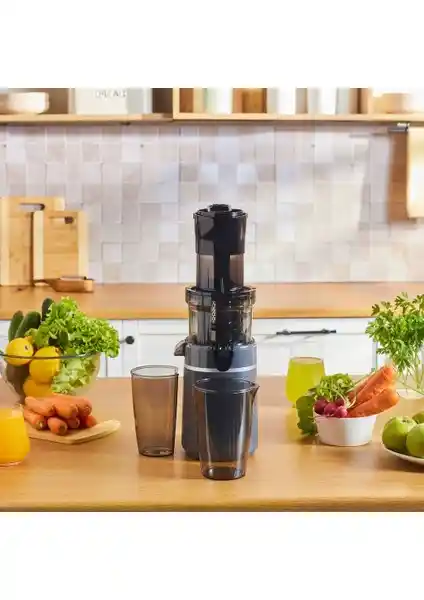 Karaca Fresh Press Yavaş Sıkım Meyve Sıkacağı ile Sağlıklı Yaşam ve Modern Mutfak Tasarımı