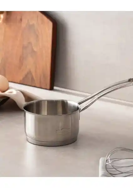 Madame Coco Nova Sos Tenceresi Çelik: Dayanıklı ve Şık Mutfak Gereci Seçeneği