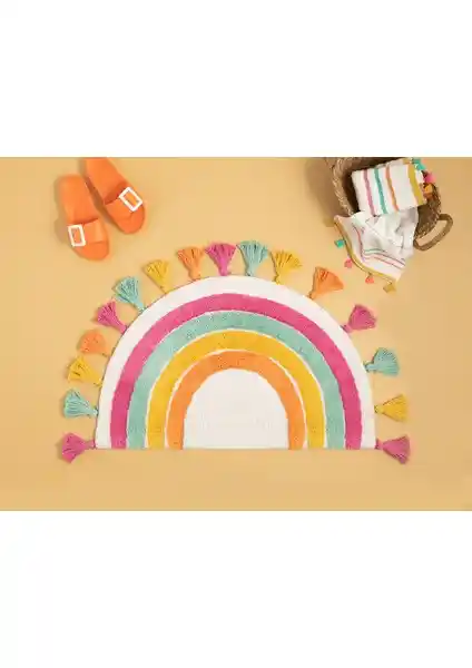 English Home Rainbow ve Madame Coco Najac Banyo Paspası Karşılaştırması: Stil ve Konfor Analizi