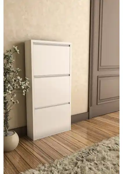 Gada ve Kaser Metal Ayakkabılık Karşılaştırması: Modern ve Dayanıklı Çözümler