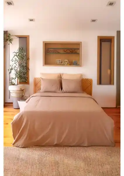 Hazal Moosh ve MODELHOME Almira Çift Kişilik Nevresim Takımı Karşılaştırması