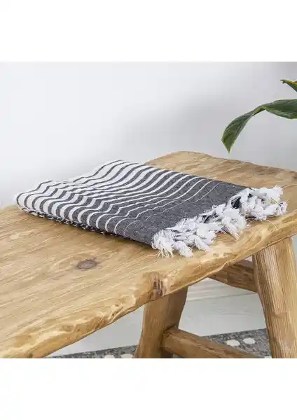 Homedius Alagra Siyah ve Soley Stripe Peştemal Karşılaştırması ve Seçim Rehberi