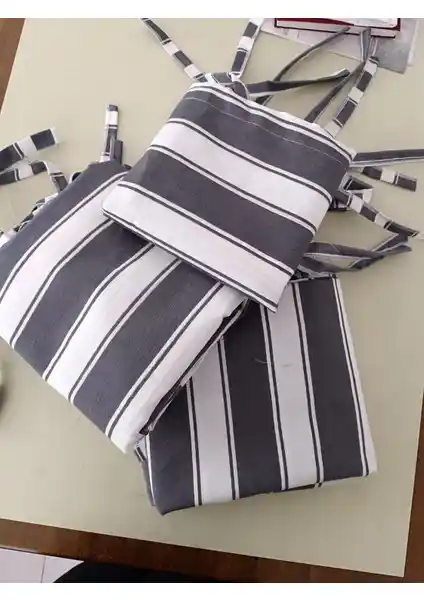 Karmaş Home ve Morpi Balkon Perdesi Karşılaştırması: Hangi Ürün Sizin İçin Uygun