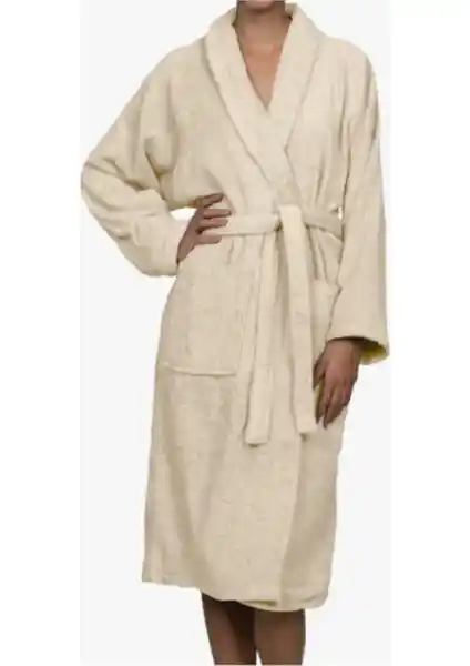 Oyalı Bornoz ve Rasersa Pamuklu Kadife Kapüşonlu Unisex Bornoz Karşılaştırması