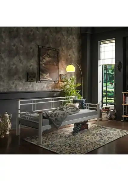 Unimet Kappis ve Soho Daybedleri Karşılaştırması Modern Tasarım ve Kullanıcı Yorumlarıyla