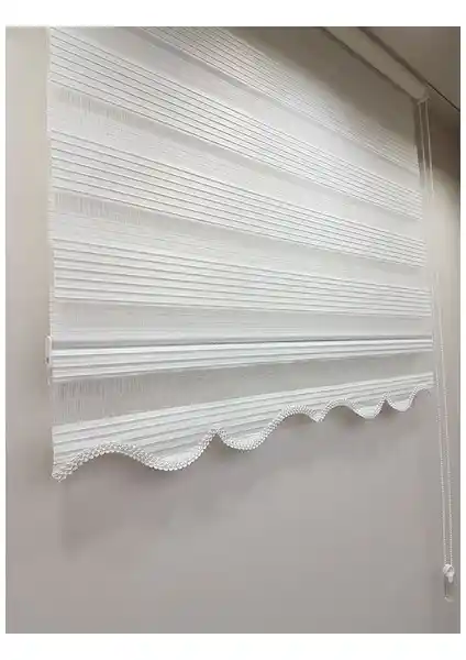 ZebraEvim Perde Karşılaştırması: Beyaz Trend Pliseli ve Ekru Bambu Modelleri