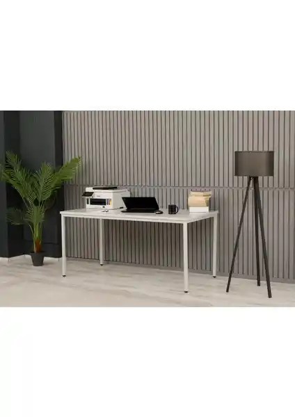 Arpelia ve Enjoy Life Çalışma Masaları Karşılaştırması: Malzeme, Tasarım ve Kullanıcı Yorumları