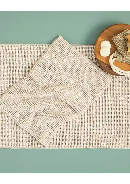 Banyo Paspası Seçenekleri Karşılaştırması: English Home ve Madame Coco Ürünleri