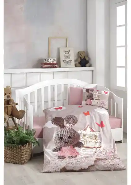 Bebek Nevresim Takımları Karşılaştırması: Bonjardin Home ve Cotton Box Ürünleri