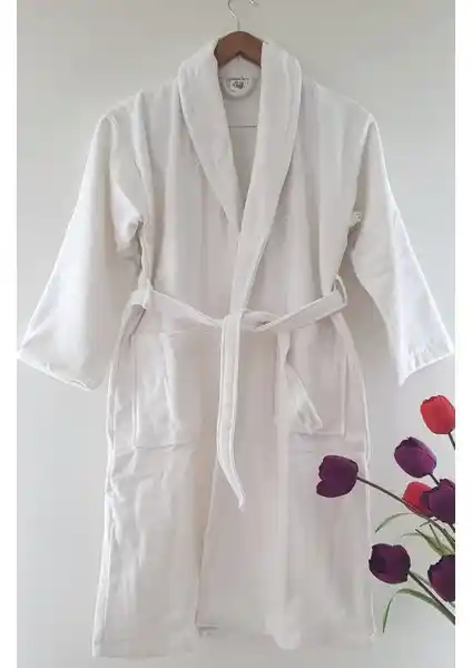 Çocuklar İçin En İyi Bornoz Seçenekleri: My Sweet Baby Kadife ve Sertay Havlu Karşılaştırması