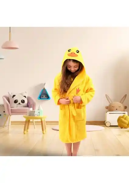 Çocuklar İçin Kapüşonlu Bornoz Karşılaştırması: Dm Home ve Lavin Modellerinin Özellikleri