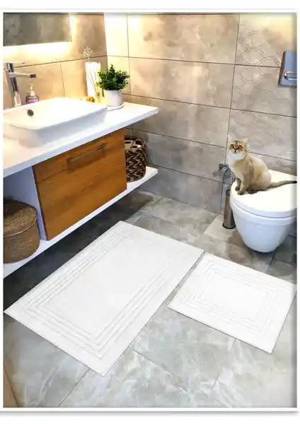 Cotton Crafty ve English Home Linea Banyo Paspas Setleri Karşılaştırması