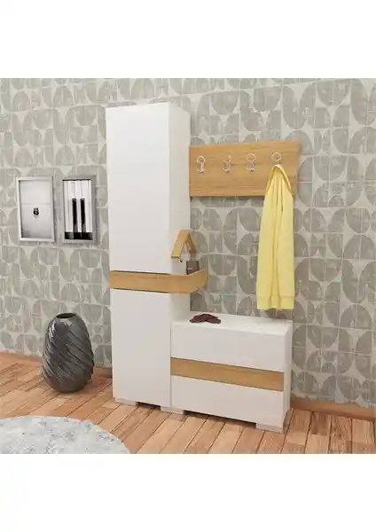 Decorotika Rufi ve Remaks Manolya Portmanto Modellerinin Karşılaştırması ve Ev Dekorasyonuna Katkıları