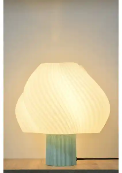 Deep Concept Creamaura ve Homing Milano Abajur Karşılaştırması: Özellikler ve Kullanıcı Yorumları