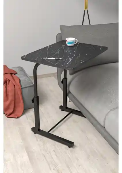 Depolife ve Hodbehod Ayarlanabilir Laptop Sehpası Karşılaştırması ve Kullanım İpuçları