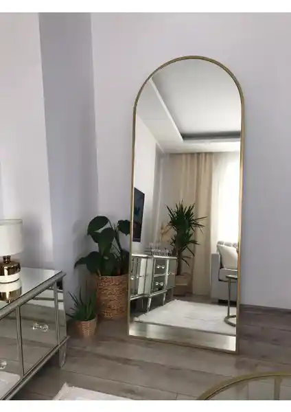 Effe Yapı Dekor Gold Metal Çerçeveli ve Enc Home Metal Ayna Karşılaştırması