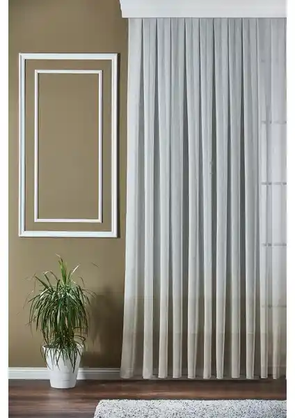 Elenor Perdeler Karşılaştırması: Keten Görünümlü ve Düz Tül Perde Seçenekleri