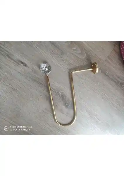 Fon Perde Bağlama Aparatları Karşılaştırması: Mge Home ve Tül Evi Ürünlerinin Özellikleri