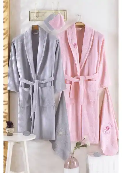 Güvenal Pamuxu ve Rüya Aile Bornoz Setleri Karşılaştırması ve Özellikleri