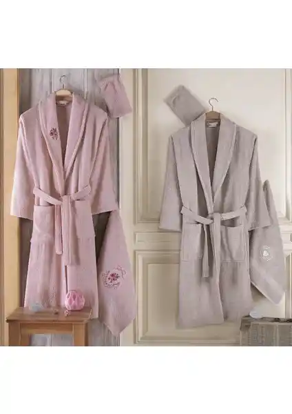 Güvenal 'Pamuxu' ve Rüya Bornoz Setleri Karşılaştırması: Hangi Set Sizin İçin Uygun