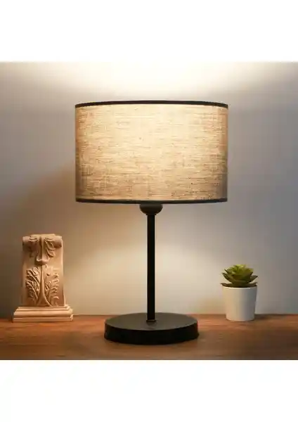 Homing Abajur Modelleri Karşılaştırması: Antrasit Kumaş ve Siyah Gövde Ürünleri