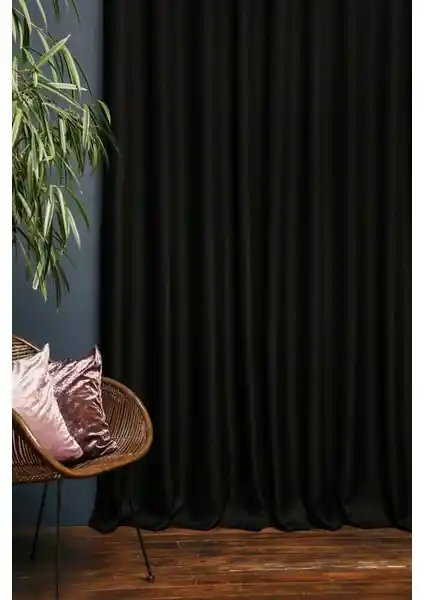 İ.D İpek Dokuma ve Miabella Home Blackout Perdeleri Karşılaştırması