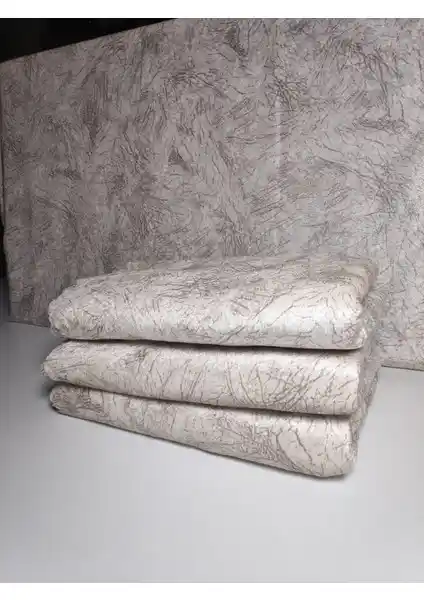 Koltuk Koruma Ürünleri Karşılaştırması: Kadife, Kaymaz ve Antibakteriyel Özellikler