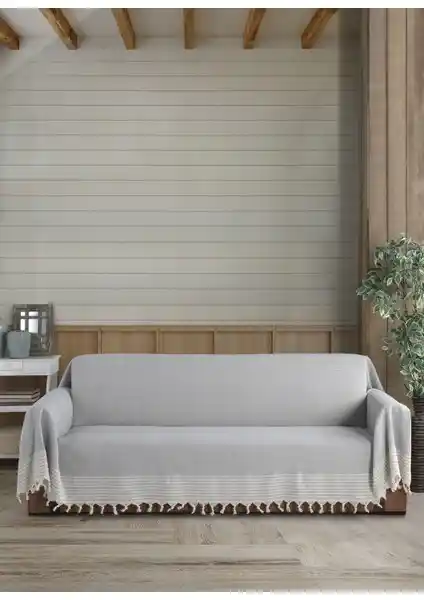 Lux Touch ve Velerde Home Koltuk Örtüleri Karşılaştırması: Özellikler ve Kullanıcı Yorumları