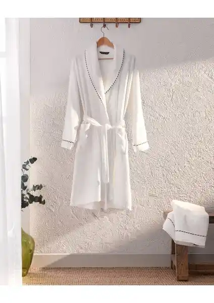 Madame Coco Bornoz Setleri Karşılaştırması: Jack Şalyaka ve Maynor Kimono Özellikleri